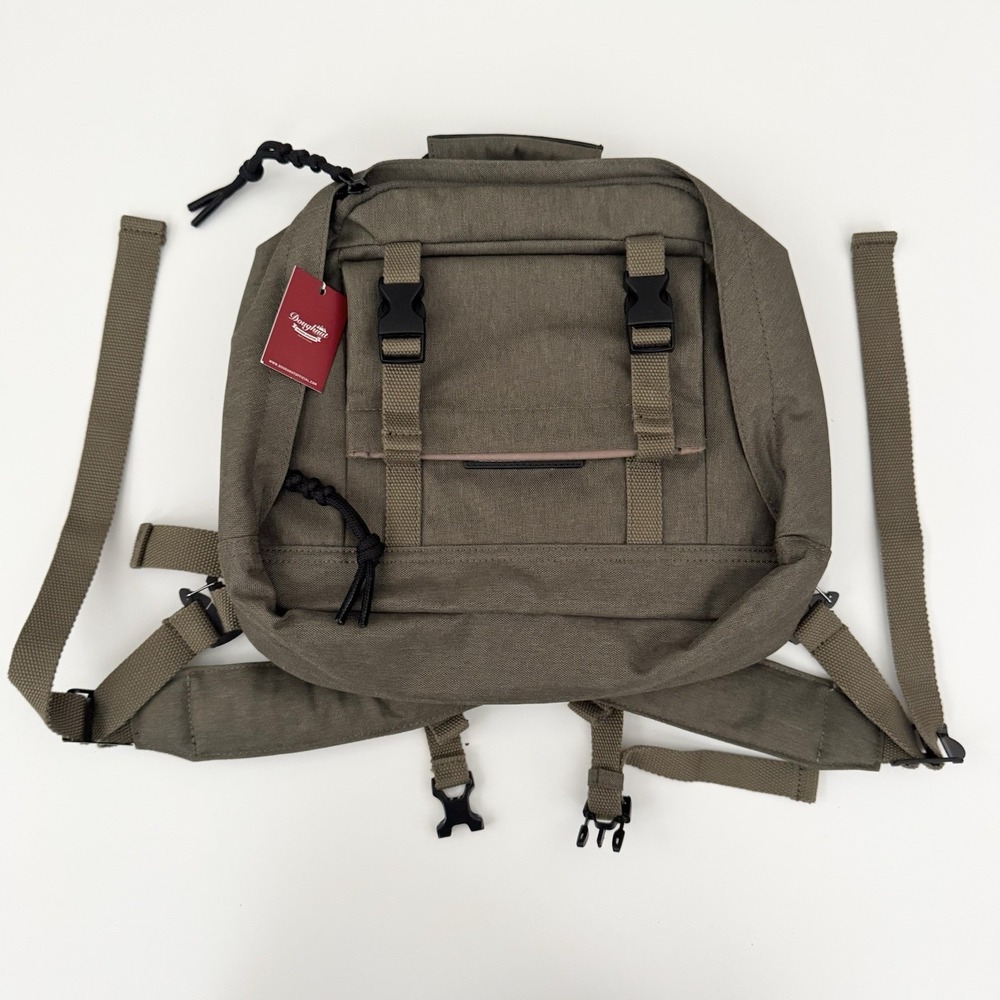 NEW - Doughtnut Brand - Craggy Mountain Unisex Backpack - Green